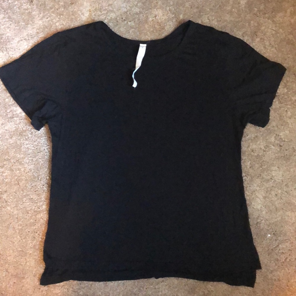 Lululemon short sleeve tee